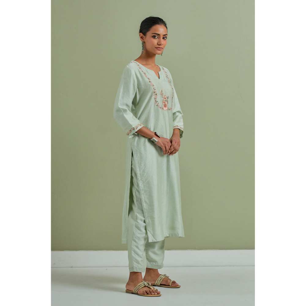 Priya Chaudhary Embroidered Green Kurtas (Set of 3)