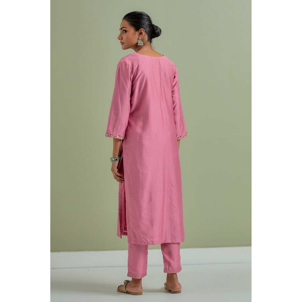 Priya Chaudhary Embroidered Pink Kurtas (Set of 2)