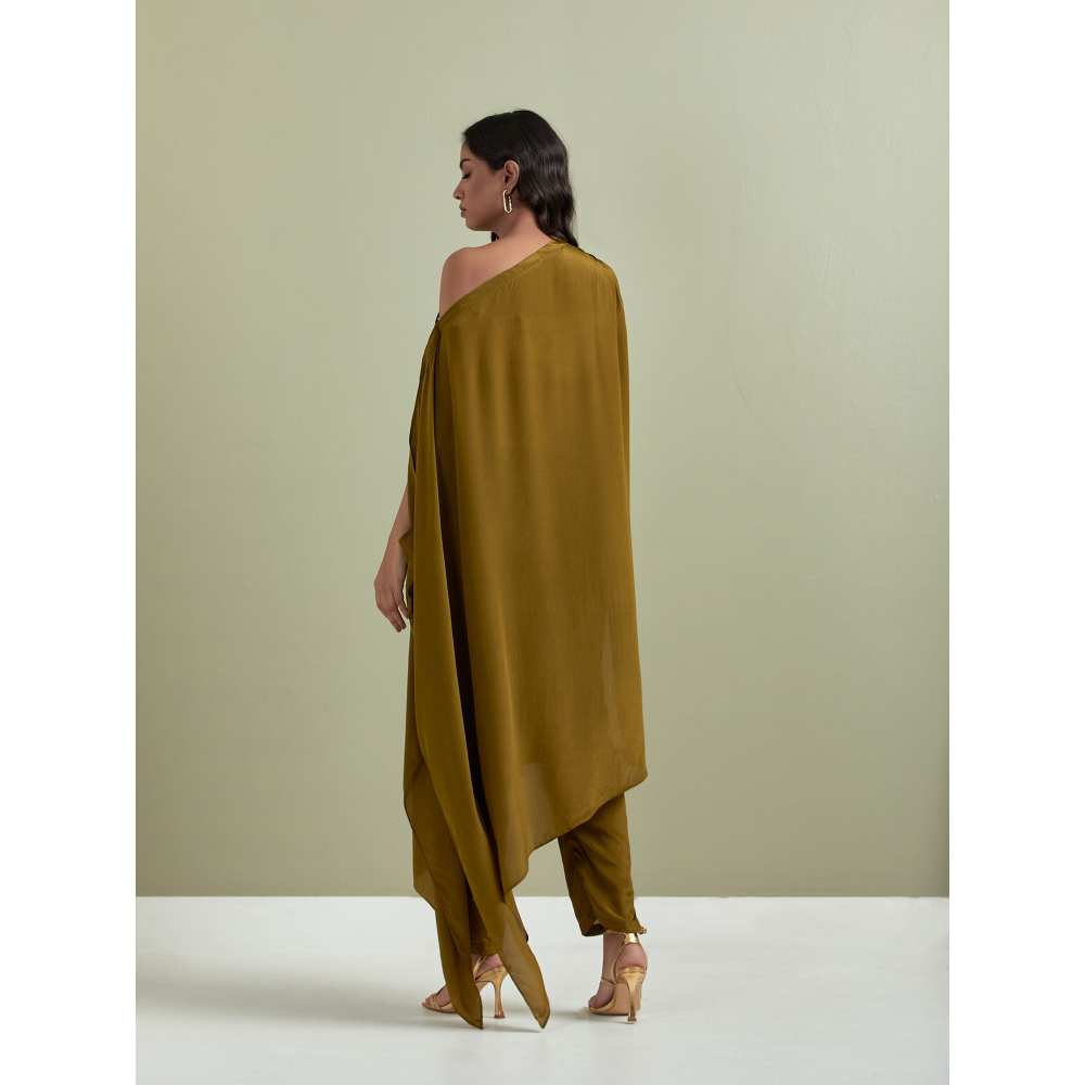 Priya Chaudhary Olive Embroidered Crepe Kurta