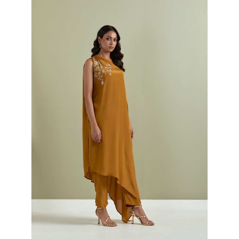 Priya Chaudhary Mustard Embroidered Crepe Kurta