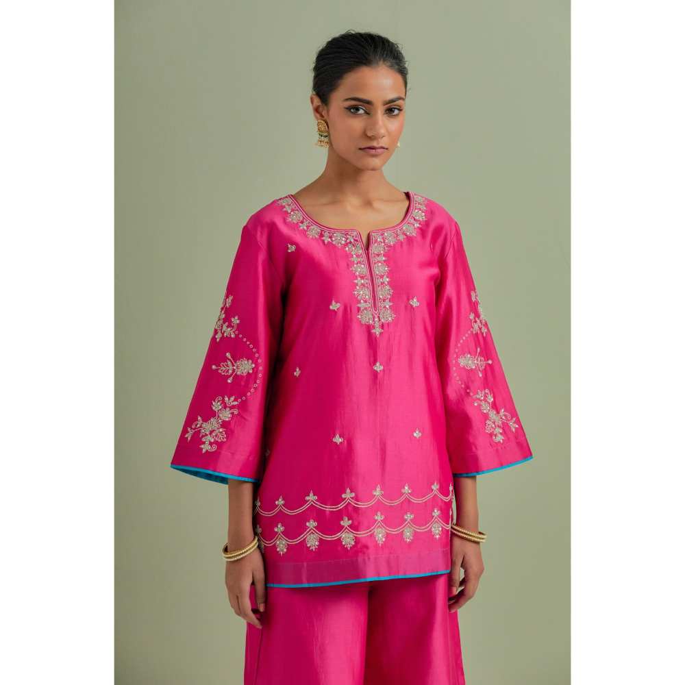 Priya Chaudhary Pink Embroidered Chanderi Silk Kurti with Palazzo (Set of 2)