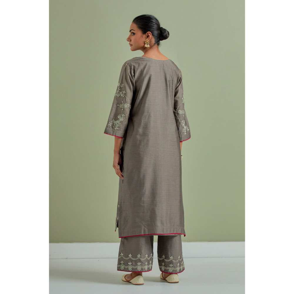 Priya Chaudhary Grey Embroidered Chanderi Silk Kurta Palazzo and Dupatta (Set of 3)