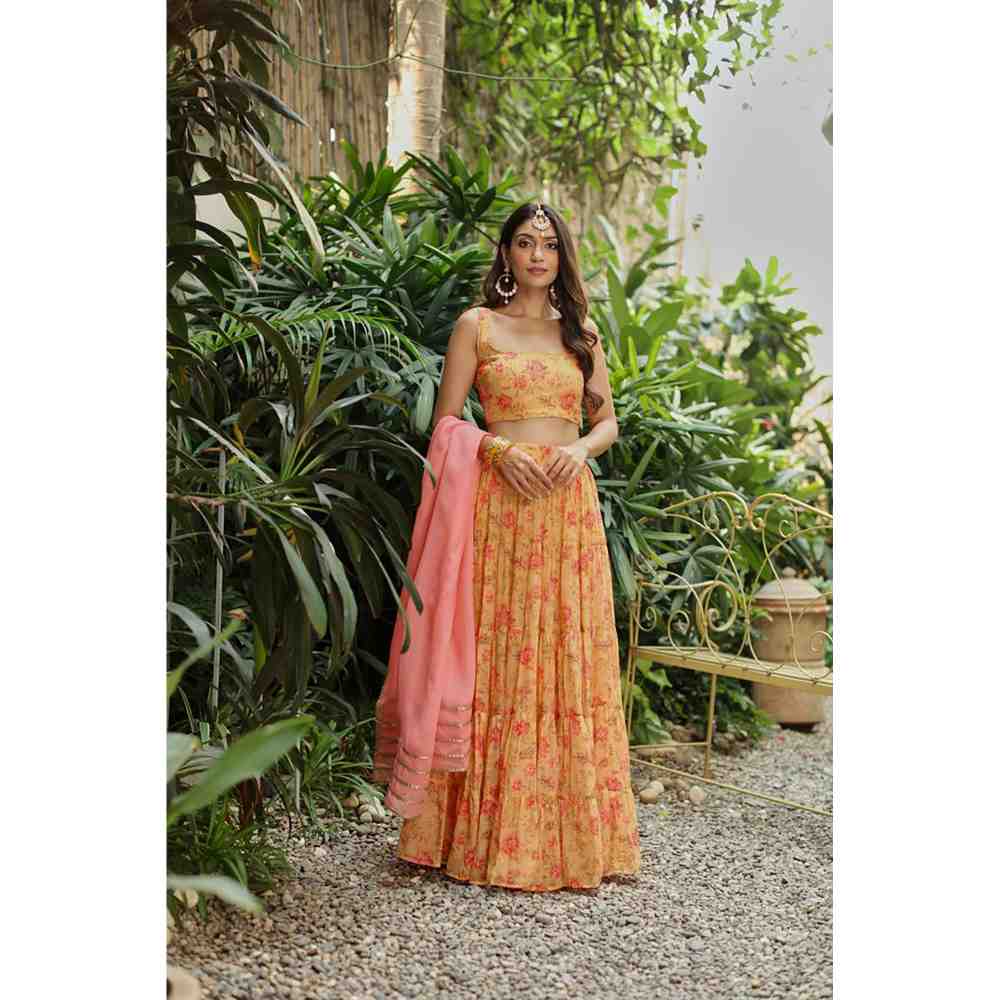 Roze Kyra Lehenga (Set of 3)
