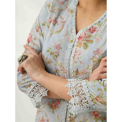Roze Omaira Blue Velvet Kurta