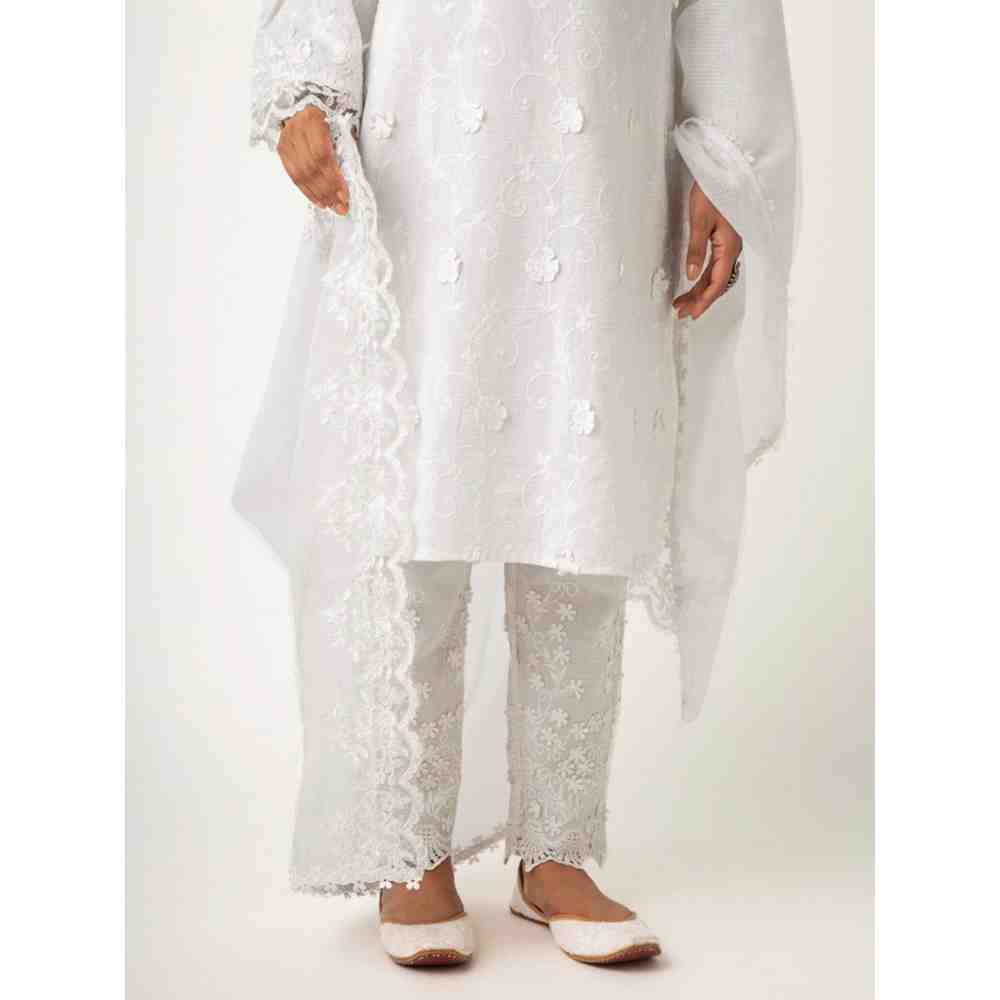 Roze Firosa Pant