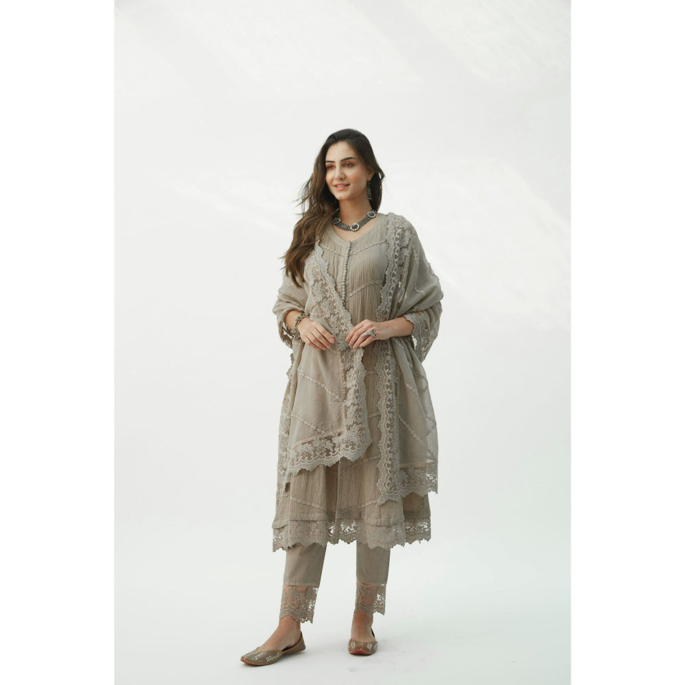 Roze Mahjabeen Light Taupe Dupatta