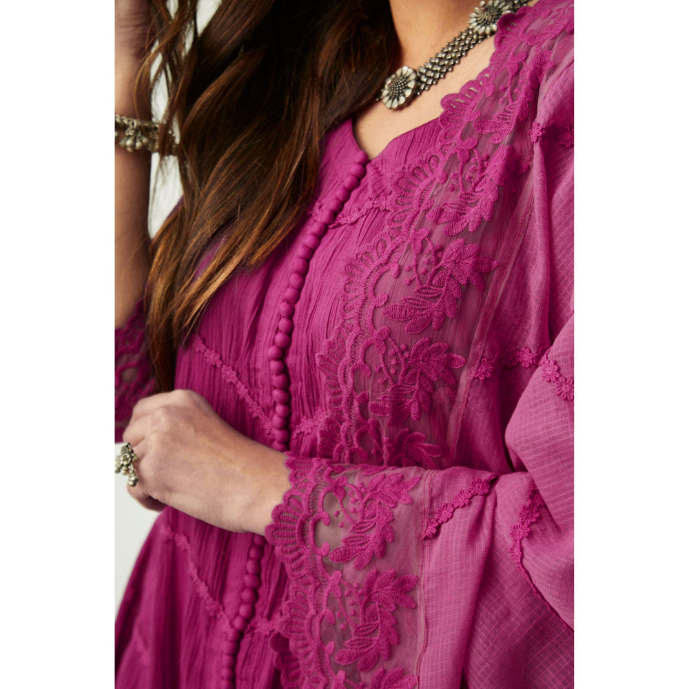 Roze Mahjabeen Magenta Dupatta