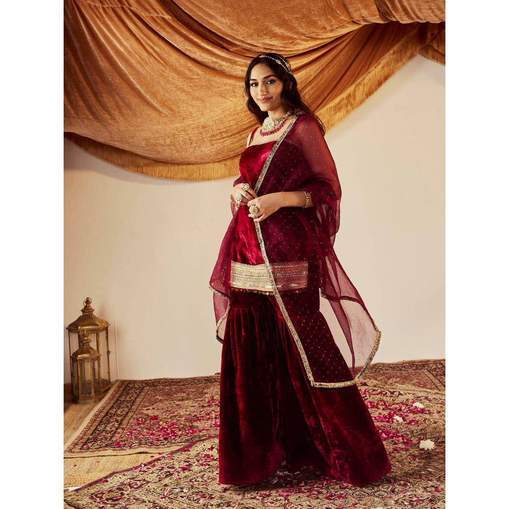 Roze Jahanara Maroon Sharara (Set of 3)