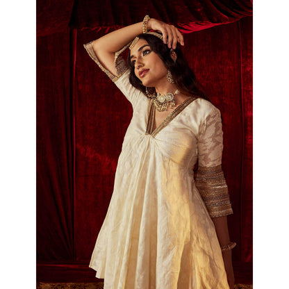 Roze Jodha Ivory Sharara (Set of 3)