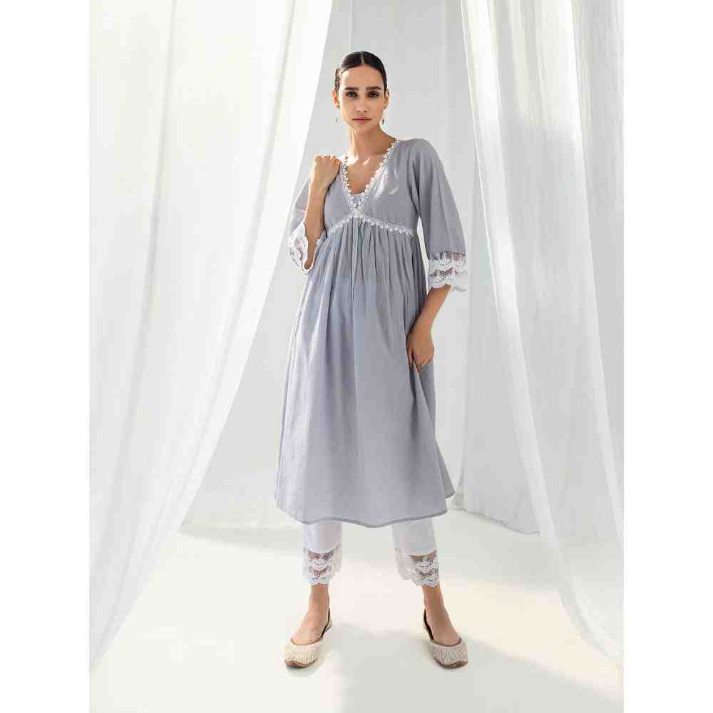 Roze Aura Purple Kurta and Pant with Dupatta (Set of 3)