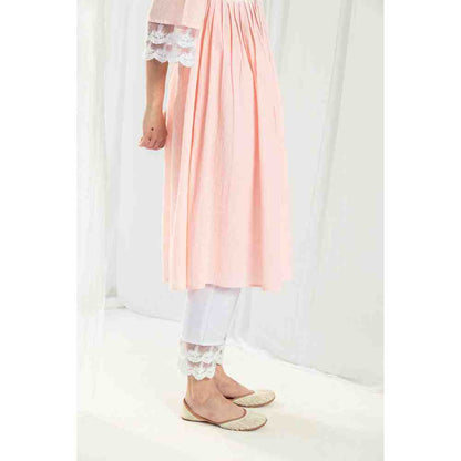 Roze Aura Peach Kurta and Pant with Dupatta (Set of 3)