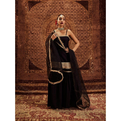 Roze Sultana Black Dupatta