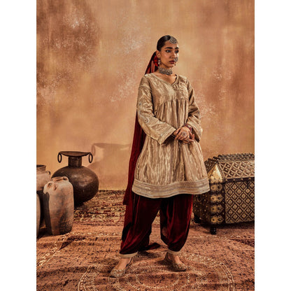 Roze Misba Kurta with Salwar & Dupatta (Set of 3)
