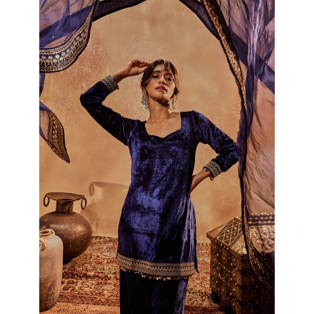 Roze Mira Kurta with Pant & Dupatta (Set of 3)