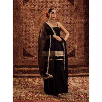Roze Sultana Black Sleeveless Kurta with Sharara & Dupatta (Set of 3)
