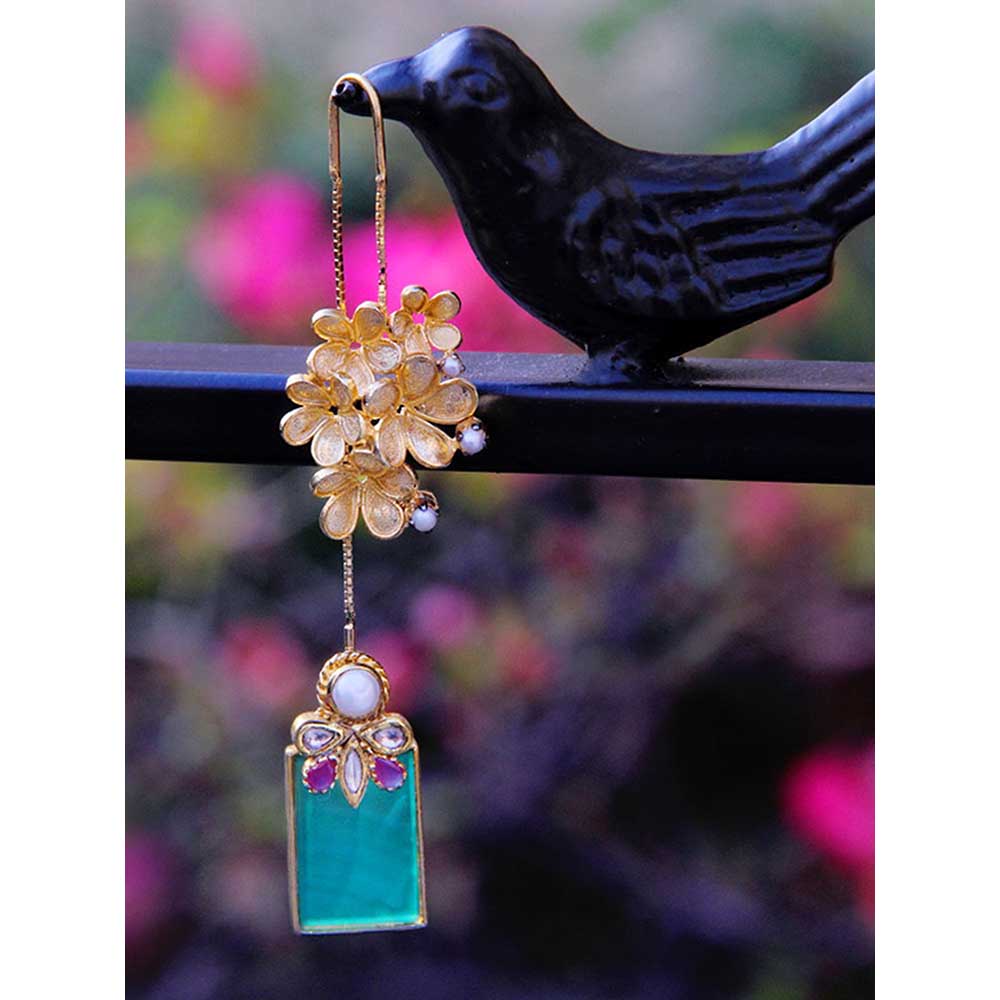 Tanvi Garg Sui Dhaga Earrings