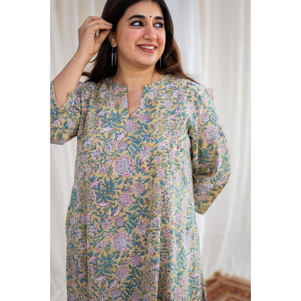 The Indian Ethnic Co. Sanganeri Yellow Cotton Kurta