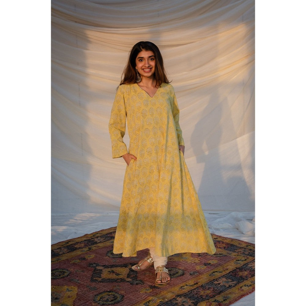 The Indian Ethnic Co. Dabu Slub Cotton A-Line Kurta