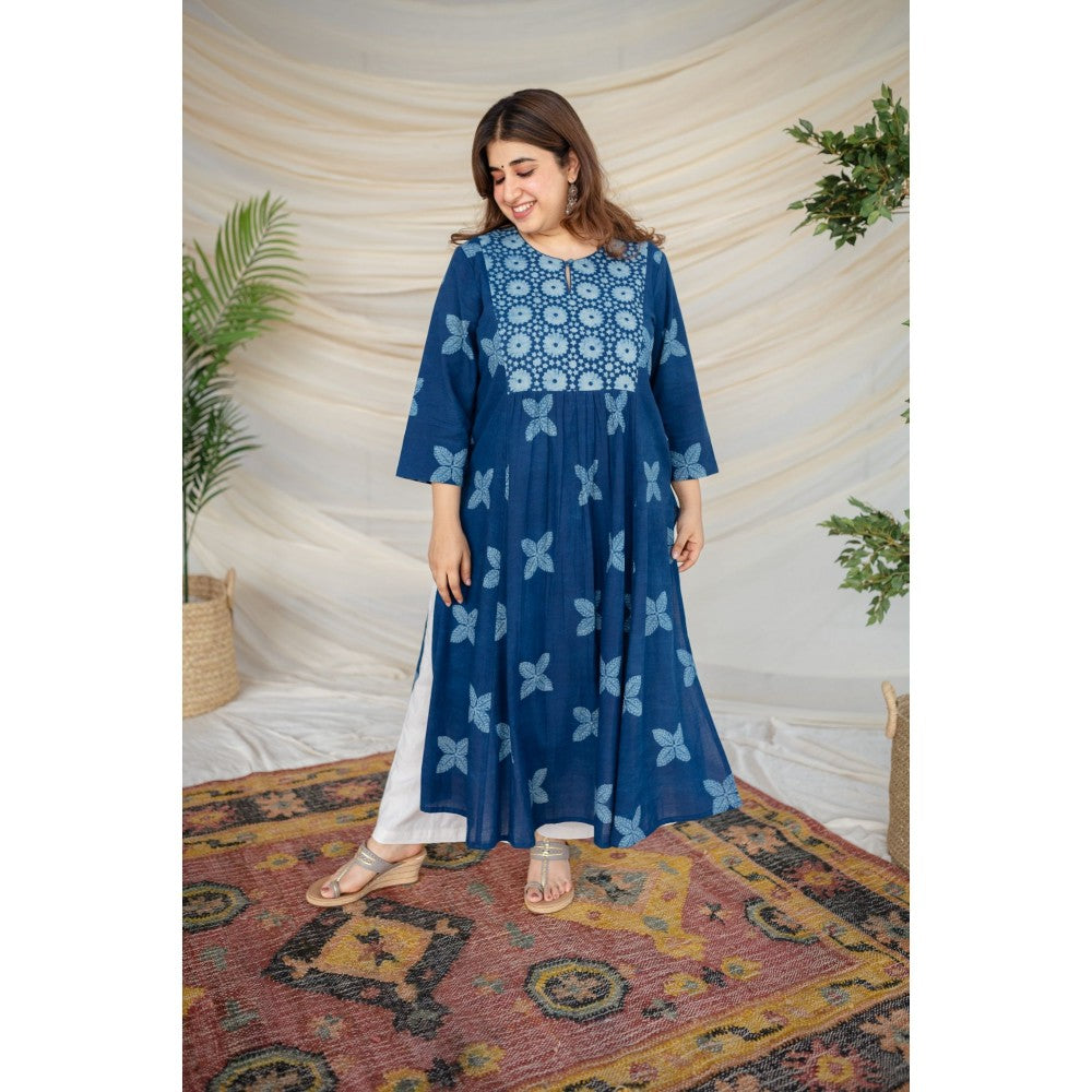 The Indian Ethnic Co. Blue Dabu Cotton Kurta