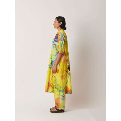 YAVI Women's Barbie Printed Yellow Kurta