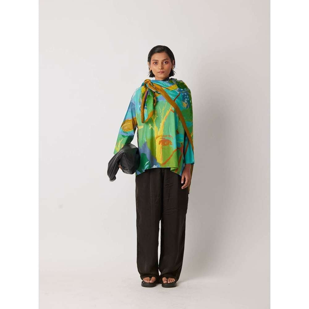 YAVI Women's Fickle Printed Green Top