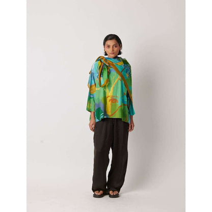 YAVI Women's Fickle Printed Green Top