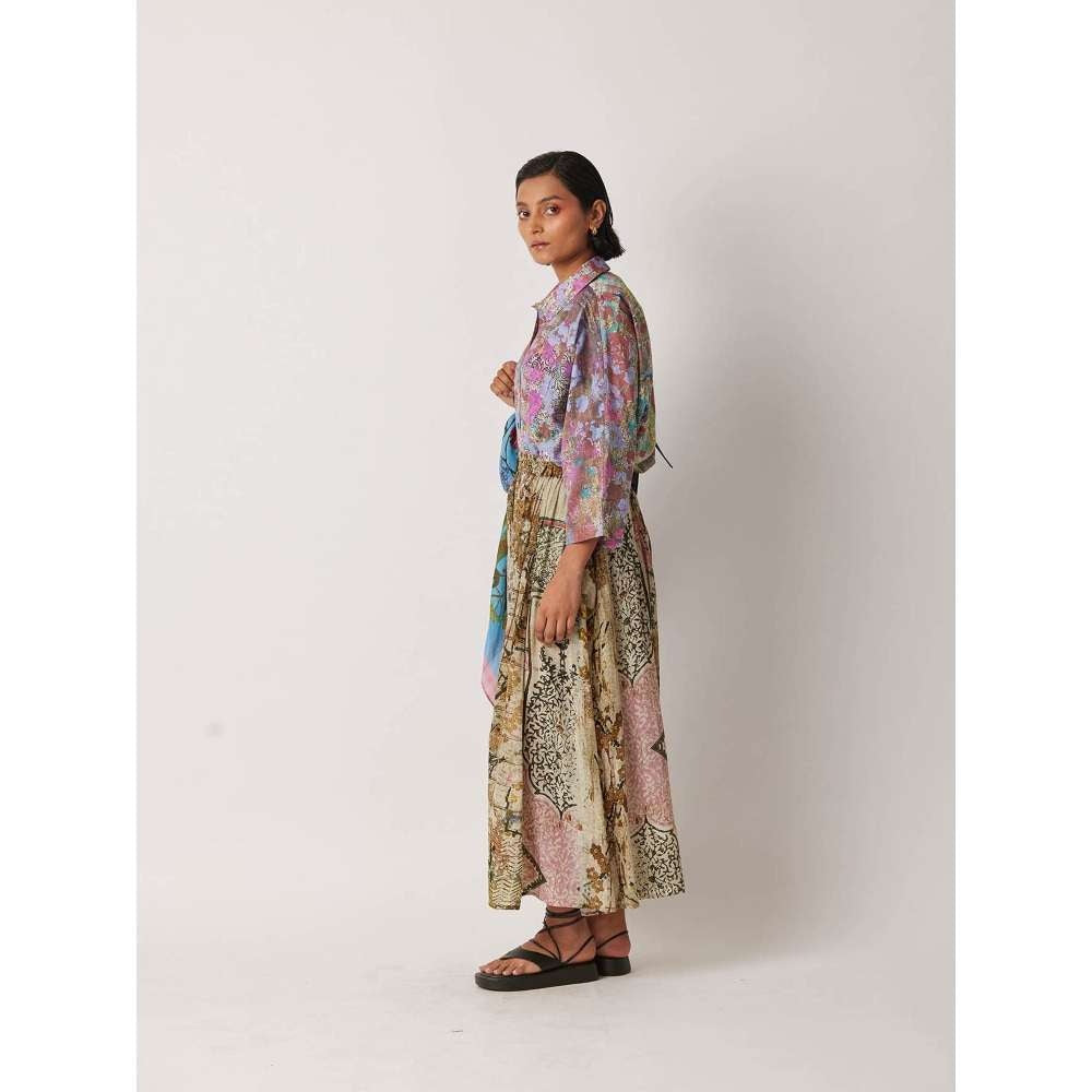 YAVI Women's Amber Floral & Printed Purple Shirt