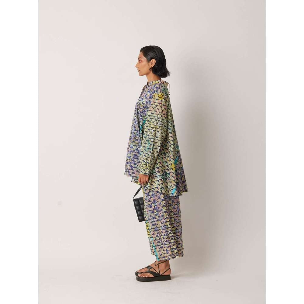 YAVI Women's Icra Printed Multi-Color Shirt